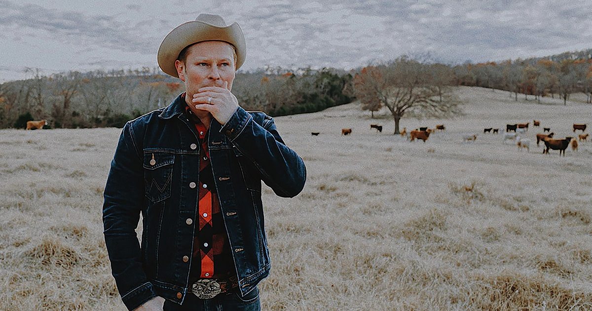 MIXTAPE: Kyle Nix’s Fiddle Tunes & Bluegrass Songs That Inspire