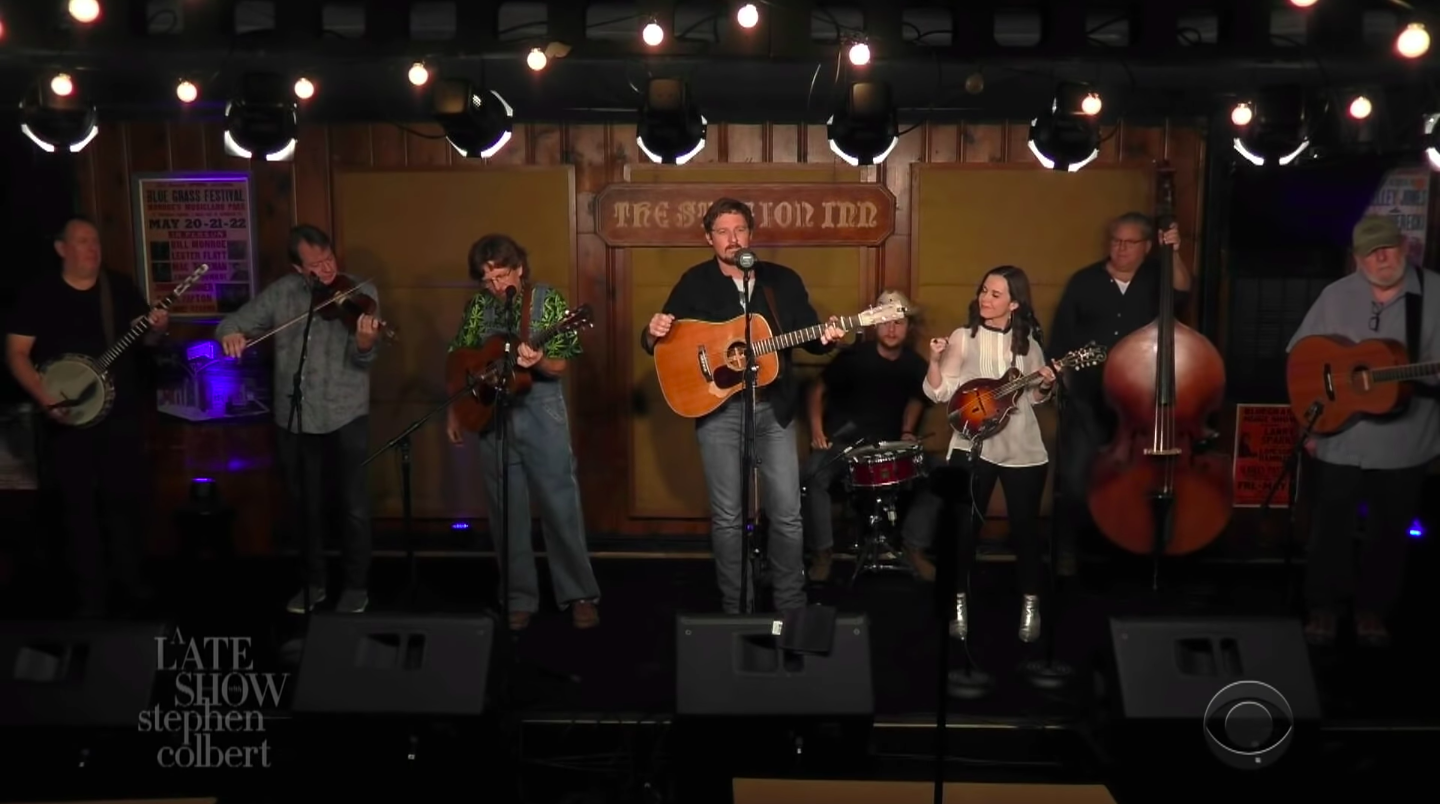 WATCH: From the Station Inn, Sturgill Simpson Cuts Grass on ‘The Late Show’