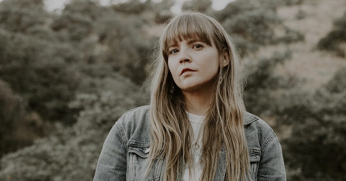 Courtney Marie Andrews Delivers ‘Old Flowers’ to Tiny Desk (Home) Concert