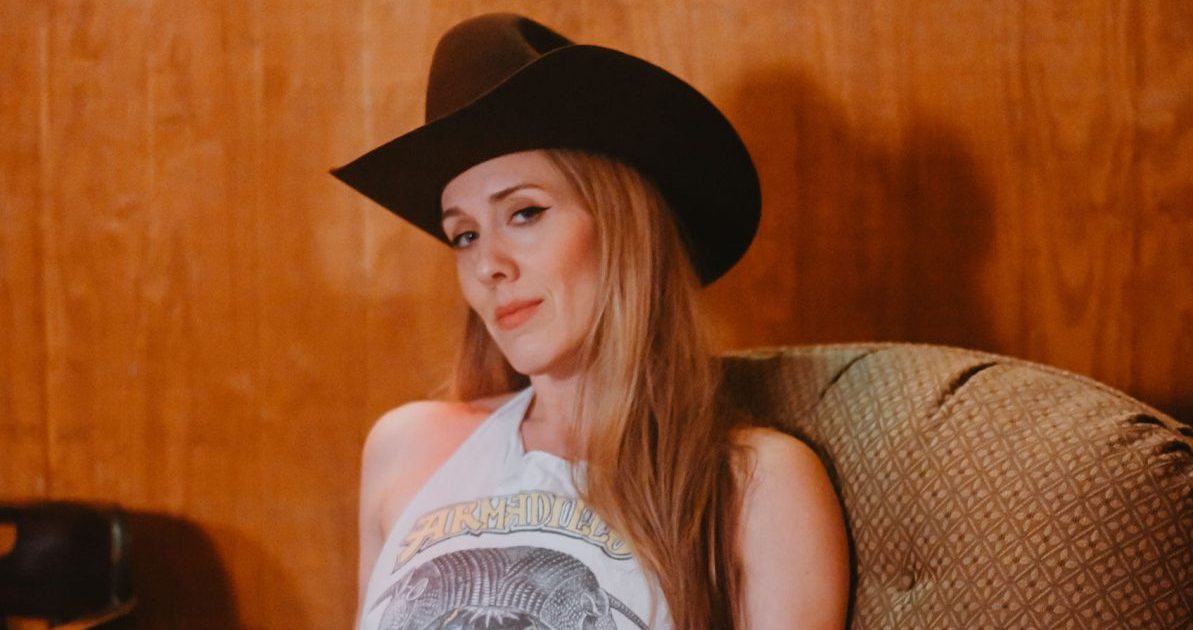 WATCH: Brennen Leigh, “Running Out of Hope, Arkansas”