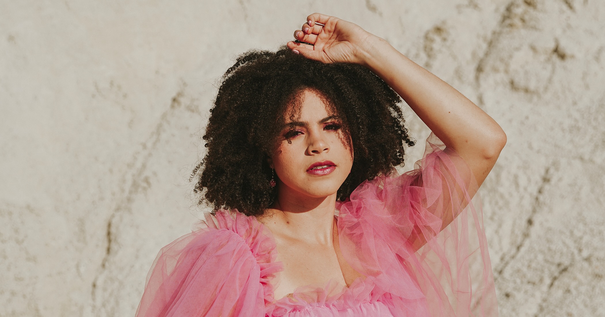 <thrive_headline click tho-post-58458 tho-test-31>One to Watch: Country Singer-Songwriter Julie Williams</thrive_headline>
