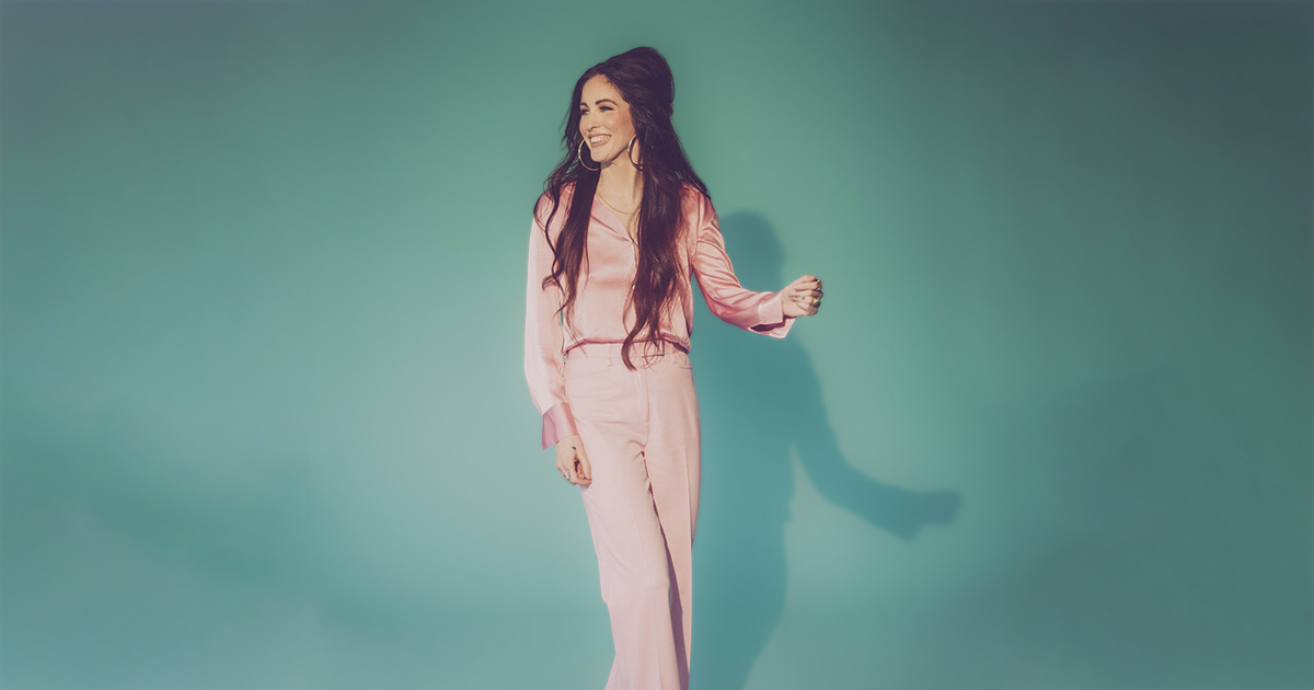 <thrive_headline click tho-post-59135 tho-test-63>WATCH: Jaime Wyatt Sees a “World Worth Keeping”</thrive_headline>