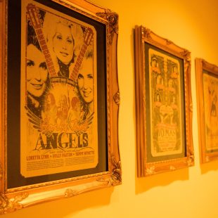 Country memorabilia is peppered throughout, a reminder that you're mere miles from the heart of Music City.