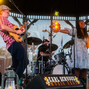 Miko Marks delighted the crowd with her soulful and divine Americana. Photo by Jess Maples.